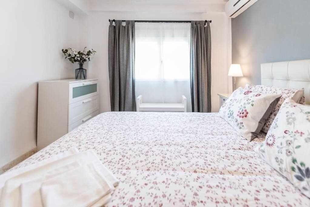 III Apartamentos Morales & Arnal Acogedor Y A 450M Ronda Kültér fotó